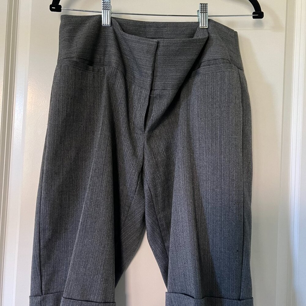 Karen Kane wool Bermuda Short size 10